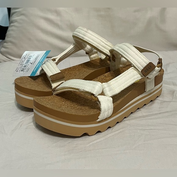 REEF CUSHION REM HI size 7 in white - Picture 1 of 6